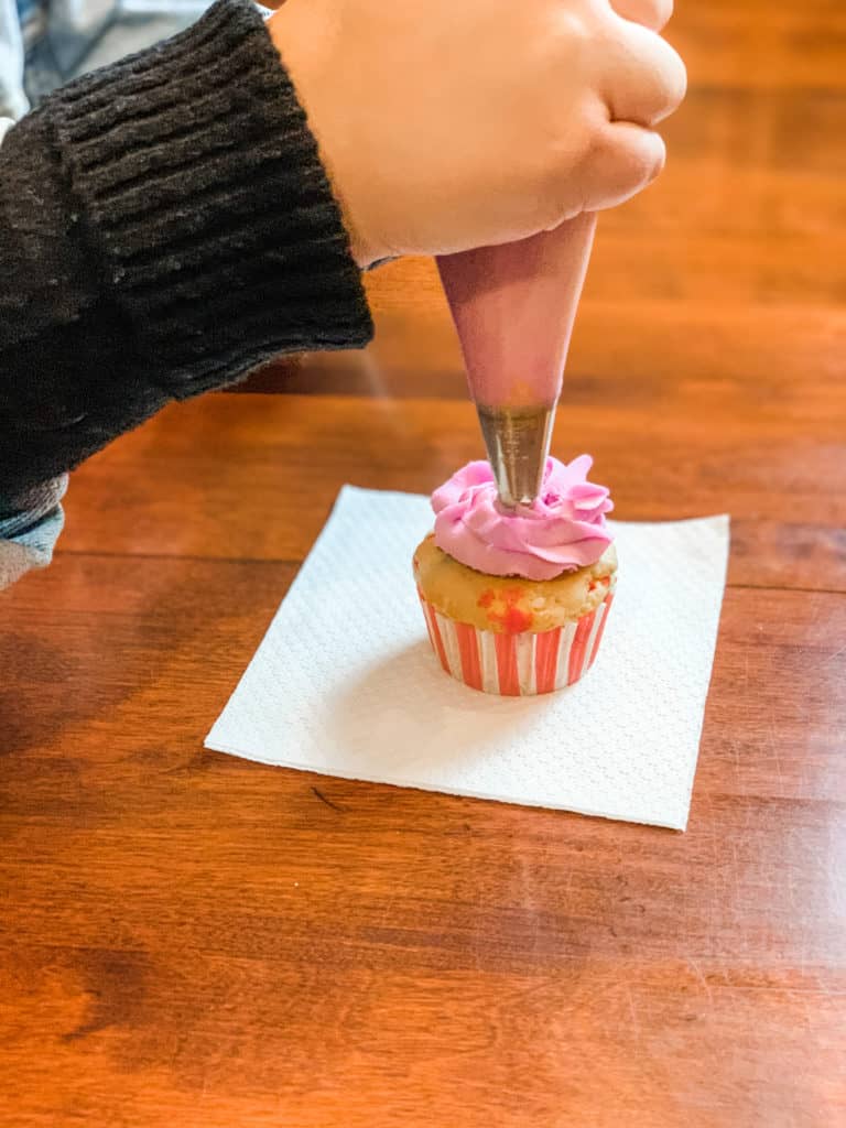 Cupcake Decorating for Valentines Day