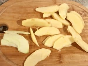 Sliced apples for Apple pie