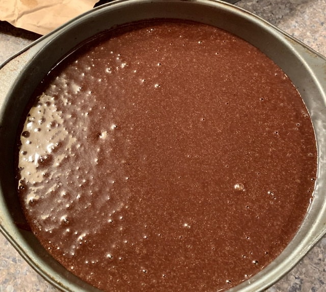 8 inch cake pan with gluten free chocolate cake