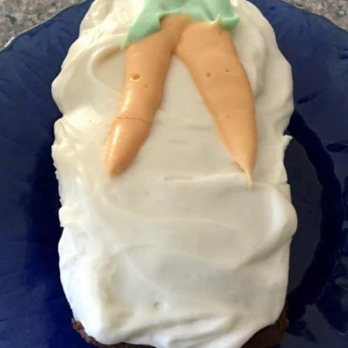 Carrot cake mini loaf with cream cheese frosting